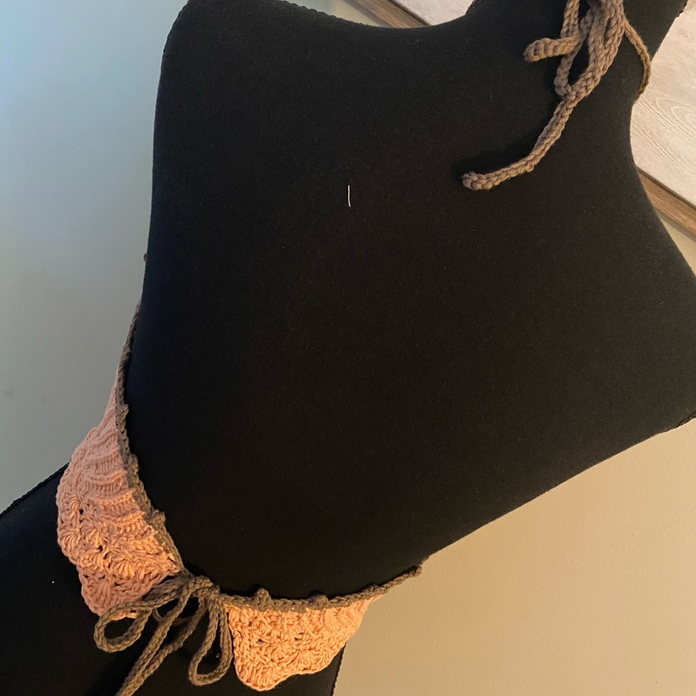 Handmade crochet Top - Picture 3 of 3